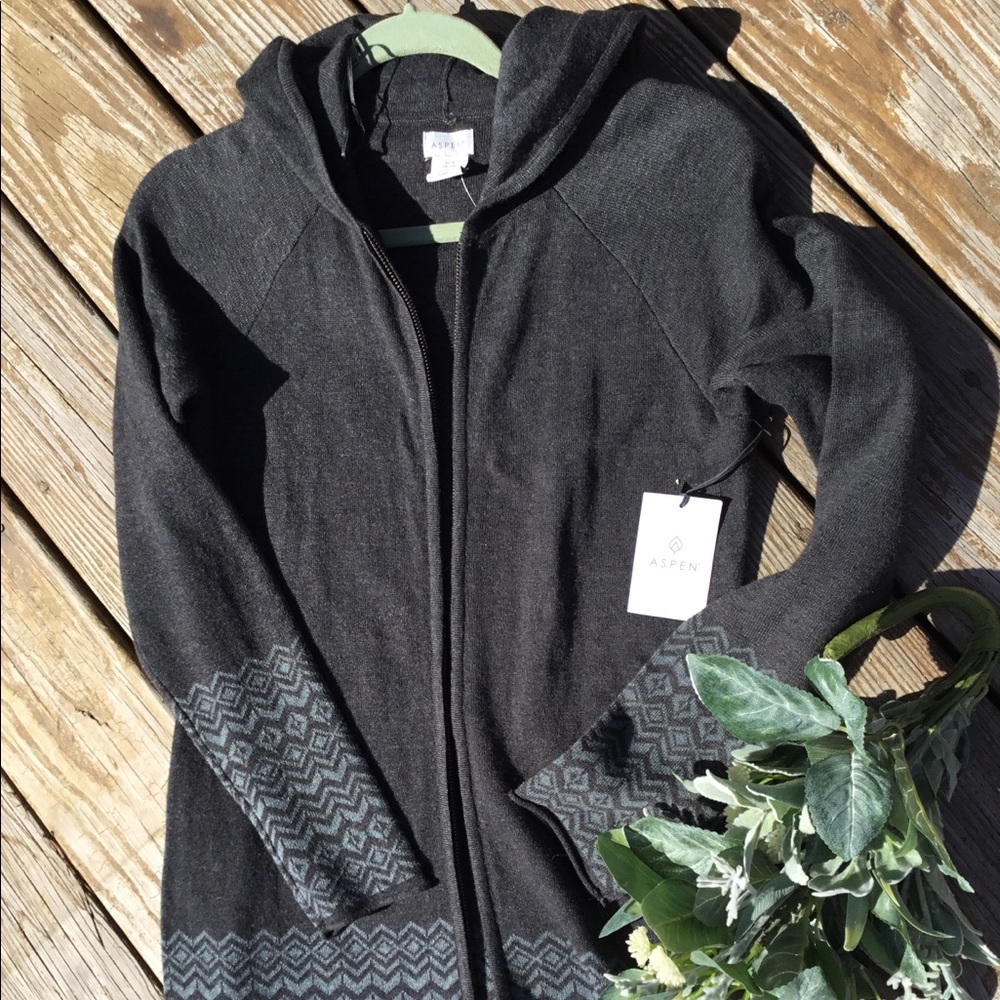 NWT aspen sweater